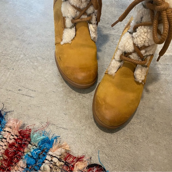 Sorel Women's Joan of Arctic Wedge II Shearling Boots - Picture 4 of 7